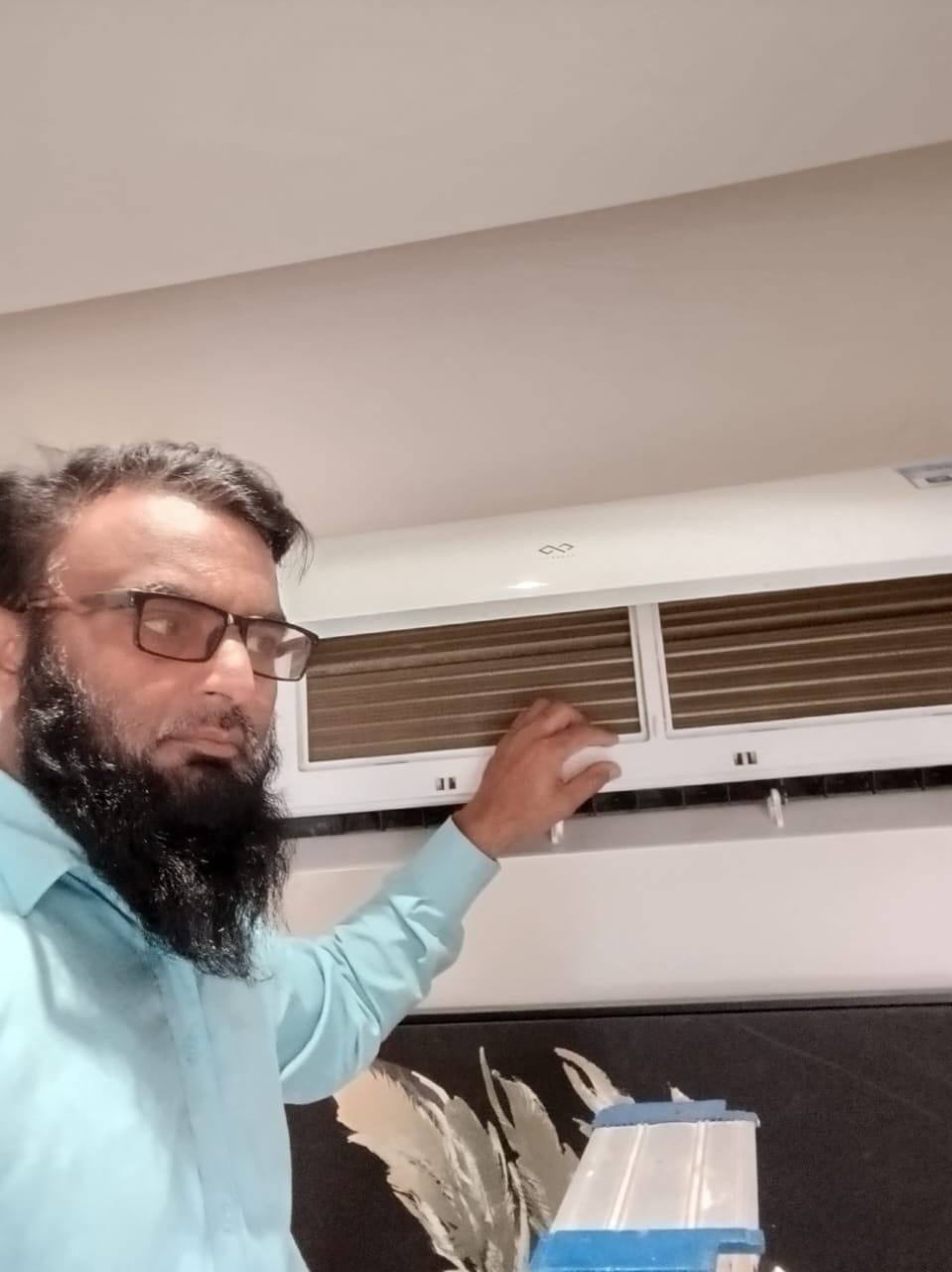 تنظيف فلتر المكيف